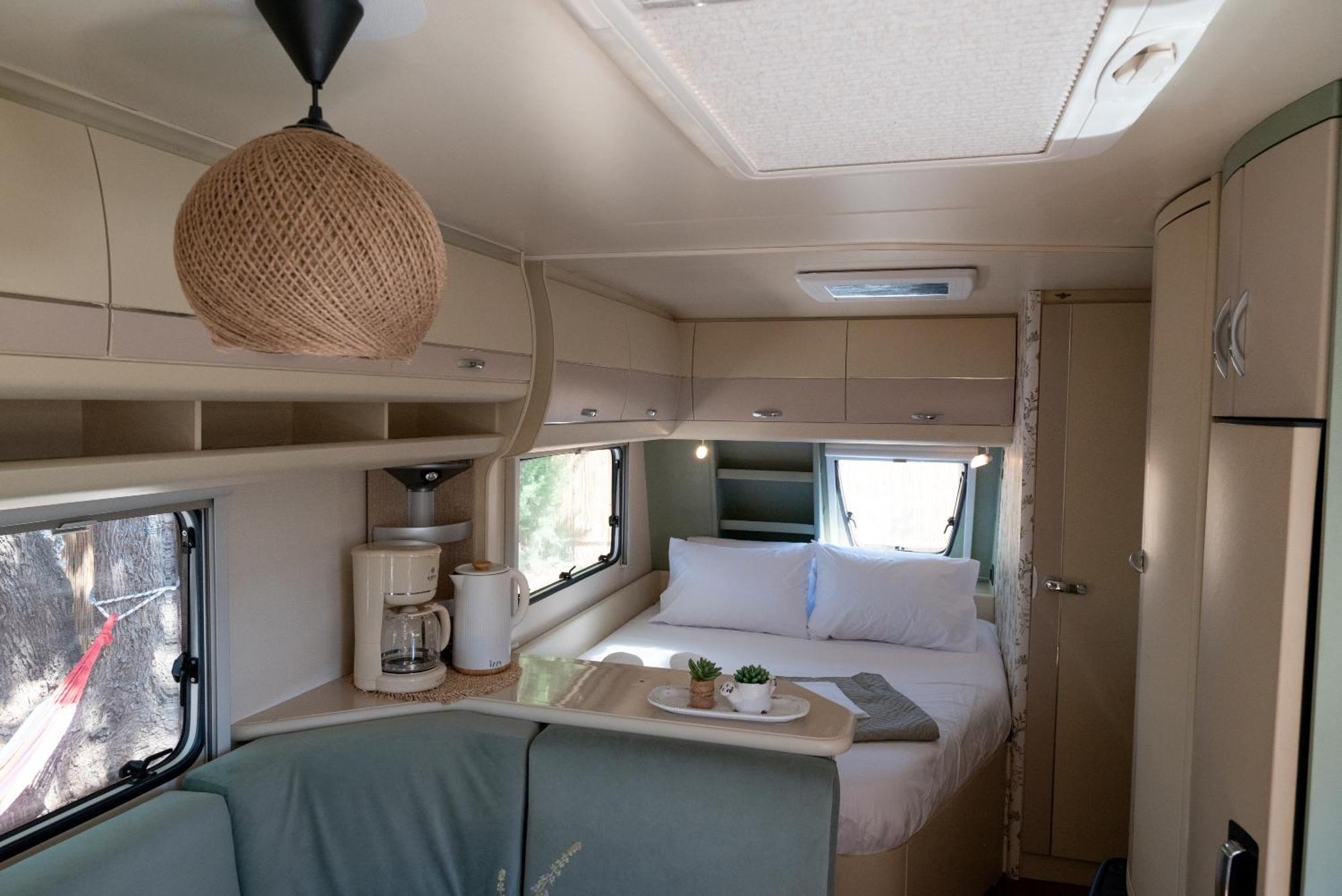 Falasarna Caravans Rum bild
