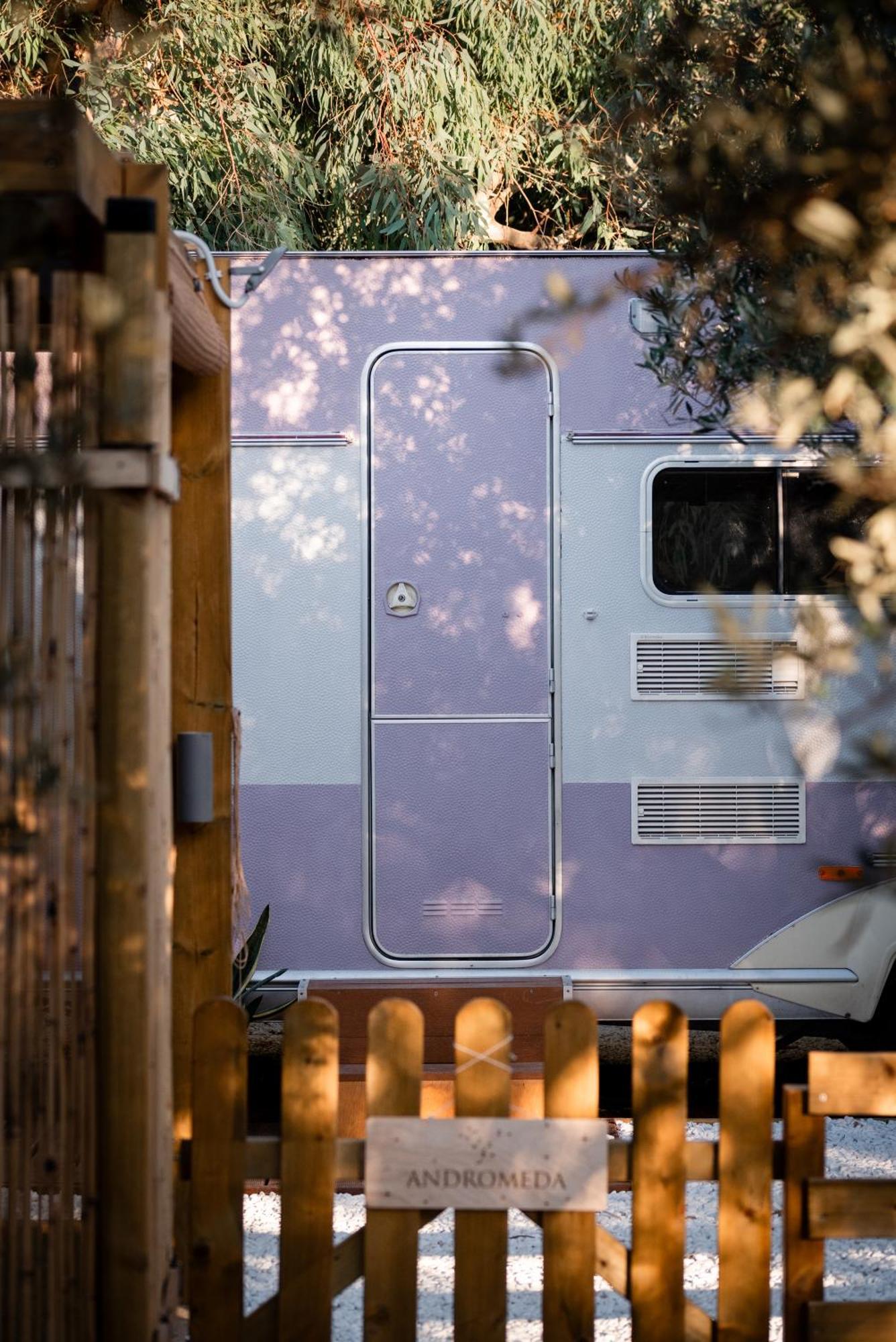 Falasarna Caravans Rum bild